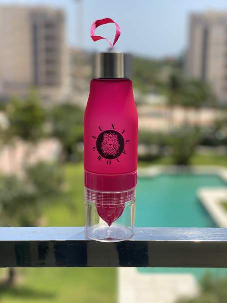 FRUIT & MORE INFUSER WATER BOTTLE FROM LUXYLGROUP, INC. - Baluchie® MilanowaterbottlePurple